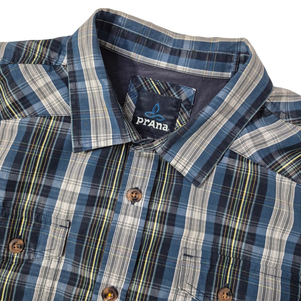 Prana Button Front Shirt Mens Large Blue Plaid Short Sleeve Outdoor Hiking Work